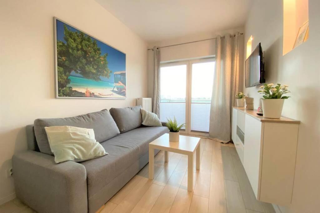 Homely With Balcony - 3 Km To Baltic Sea Apartment