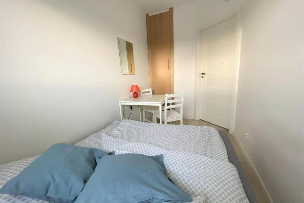 Apartment Homely With Balcony - 3 Km To Baltic Sea