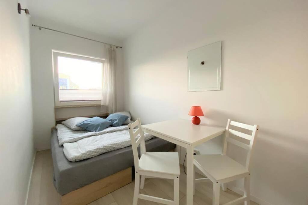 Homely With Balcony - 3 Km To Baltic Sea Apartment